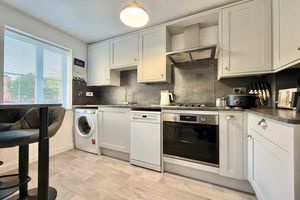 Re-styled Kitchen/Breakfast- click for photo gallery